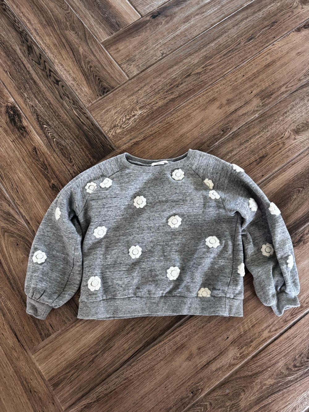 Chloe Gray Sweater with White Floral Appliqués
